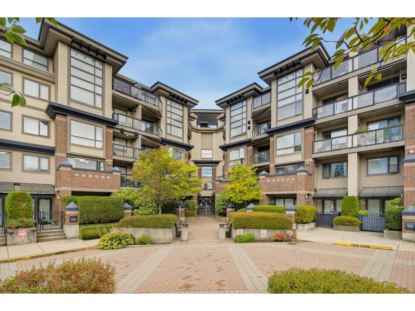 423 10866 City Parkway, Surrey