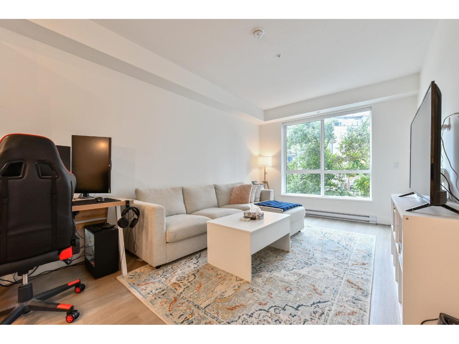 217 3438 146A Street, Surrey
