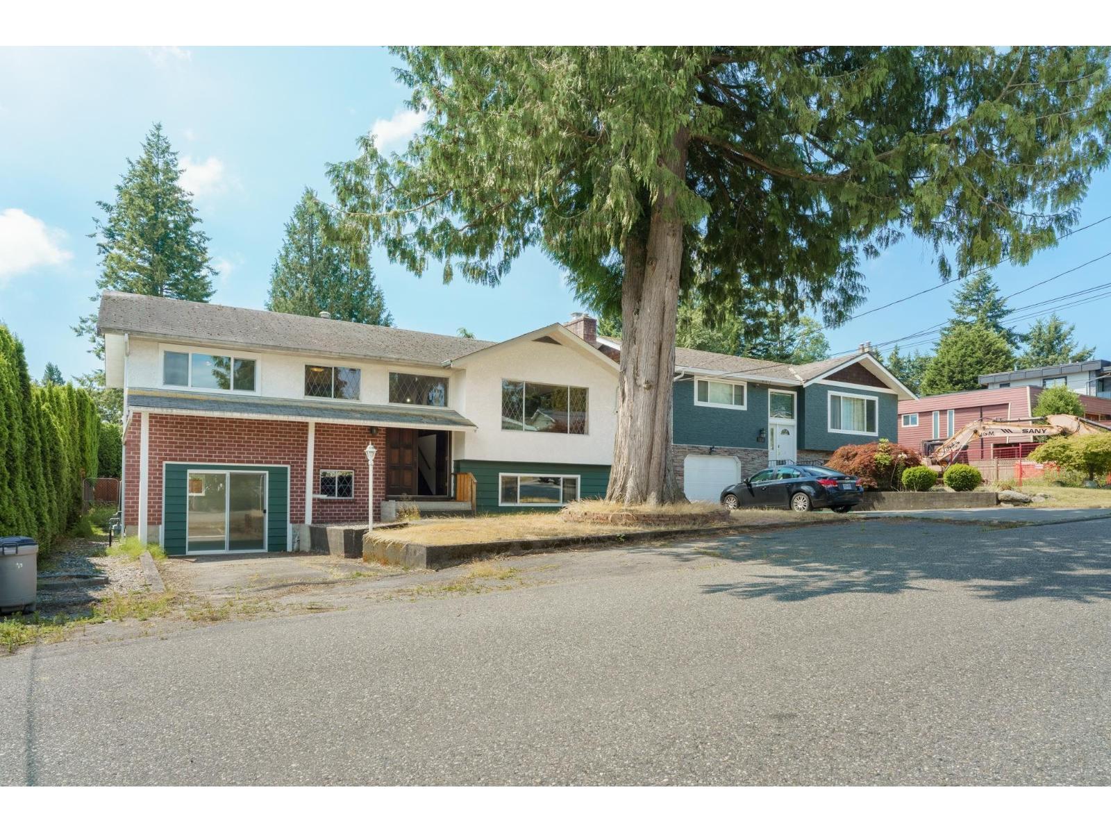 15732 Goggs Avenue, White Rock