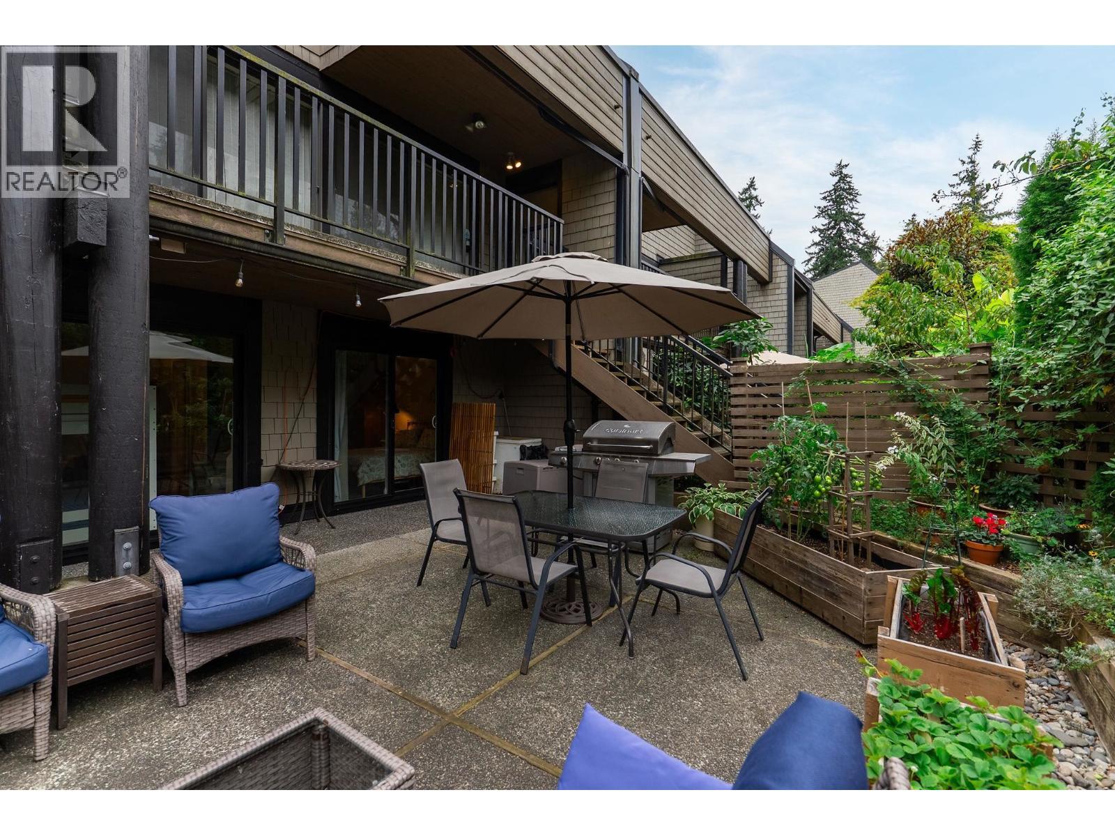 204 7377 Salisbury Avenue, Burnaby