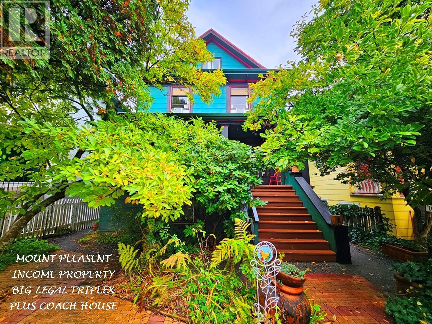 1055 E 11TH Avenue, Vancouver