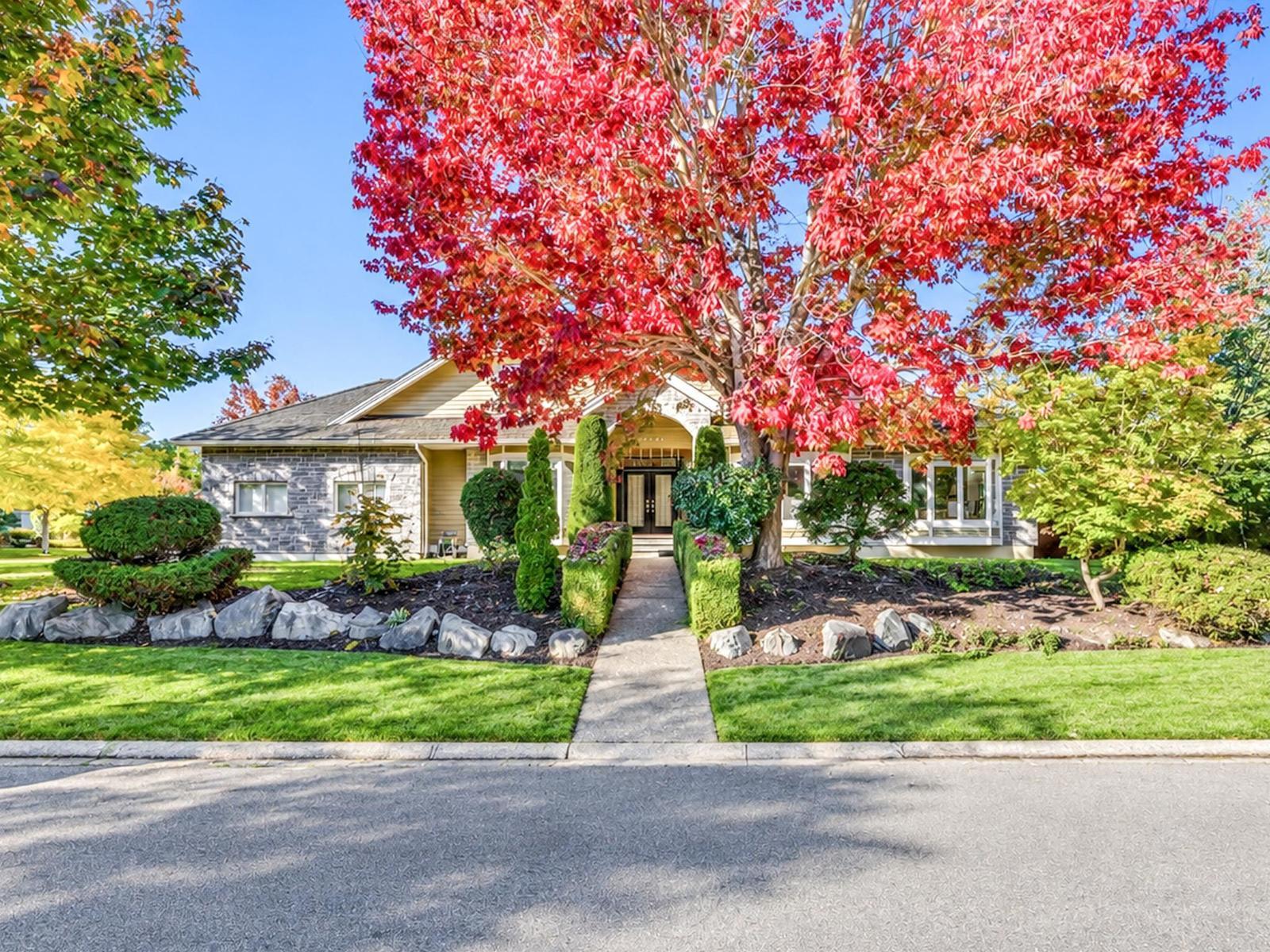 15775 39A Avenue, Surrey