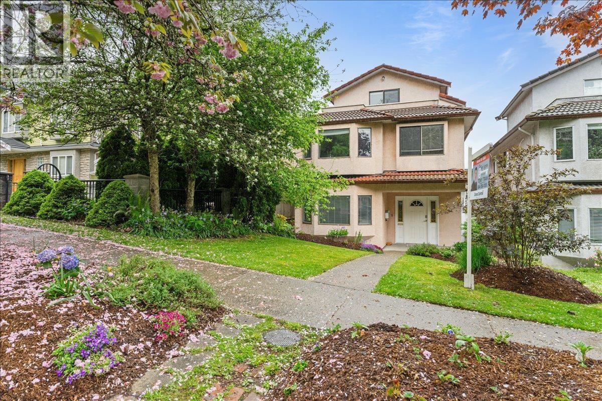 1375 E 18TH Avenue, Vancouver