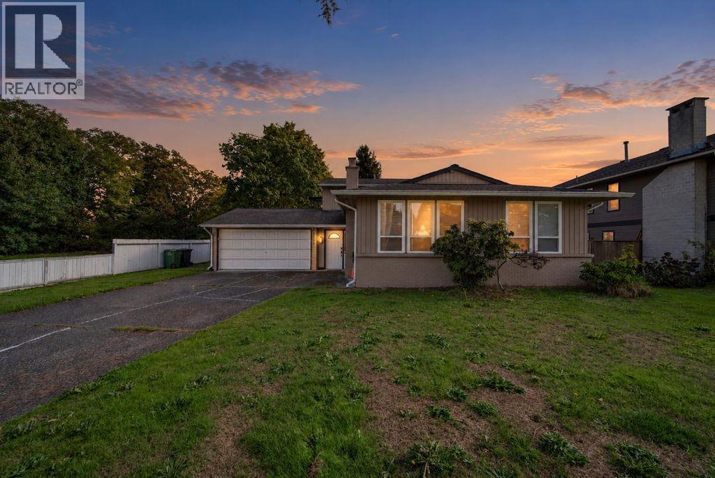 10180 Cornerbrook Crescent, Richmond