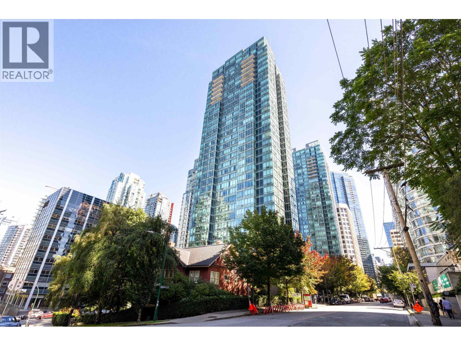 1303 1288 W Georgia Street, Vancouver