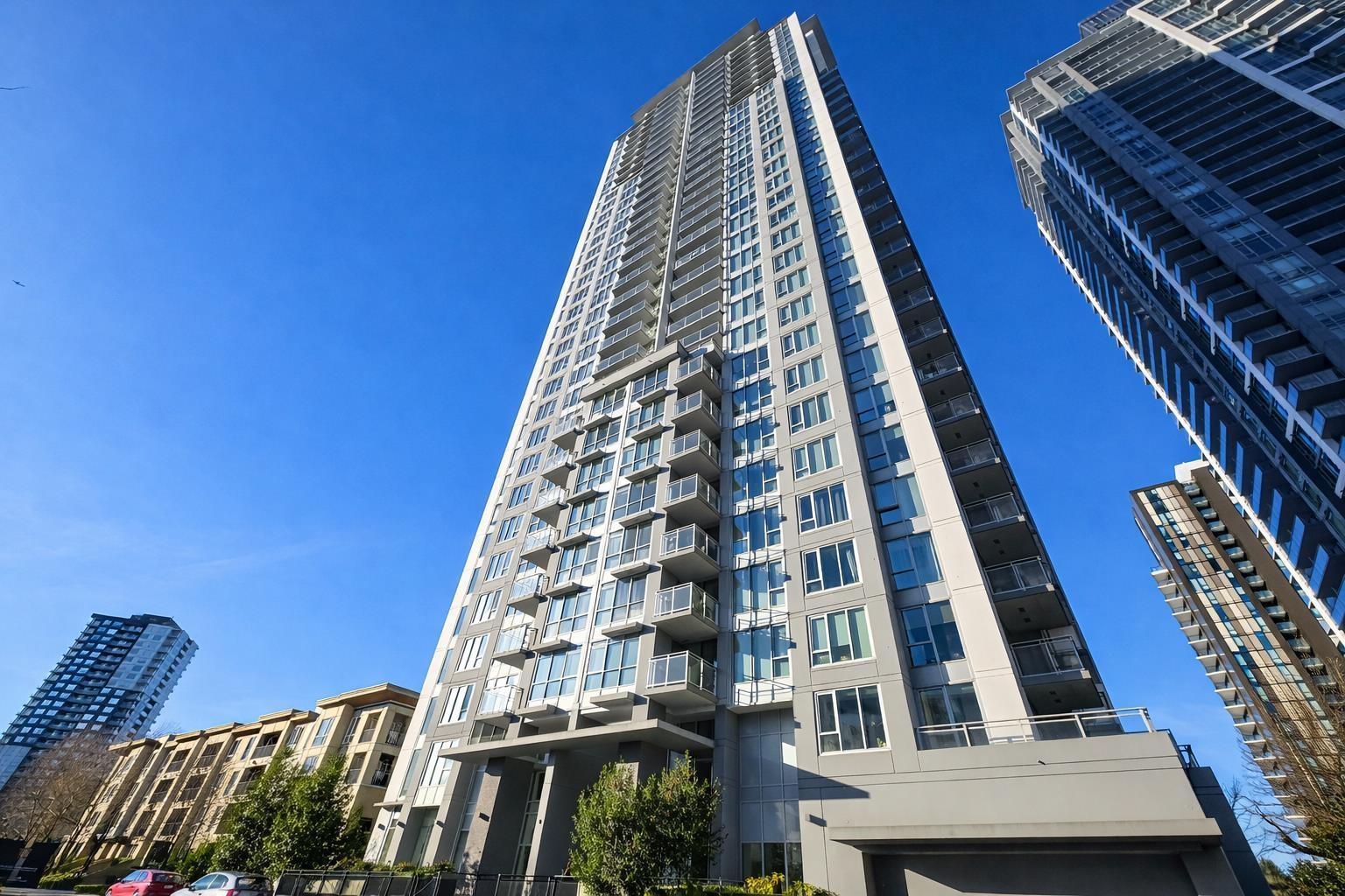 1508 13325 102A Avenue, Surrey