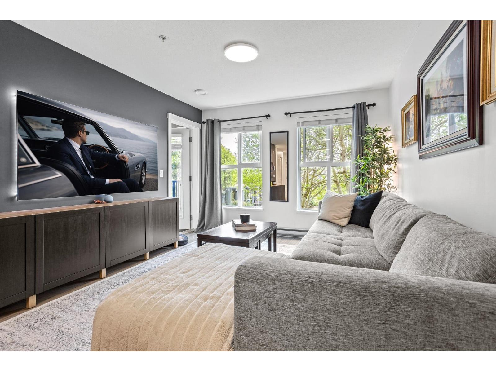 212 3323 151 Street, Surrey
