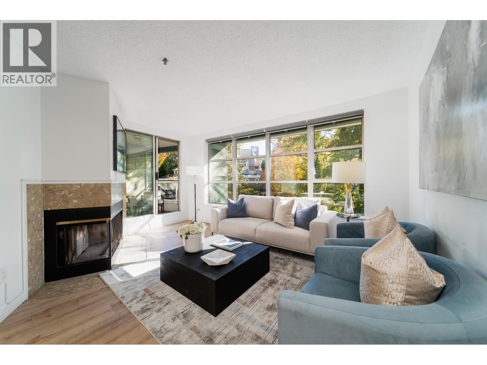 307 1705 Nelson Street, Vancouver