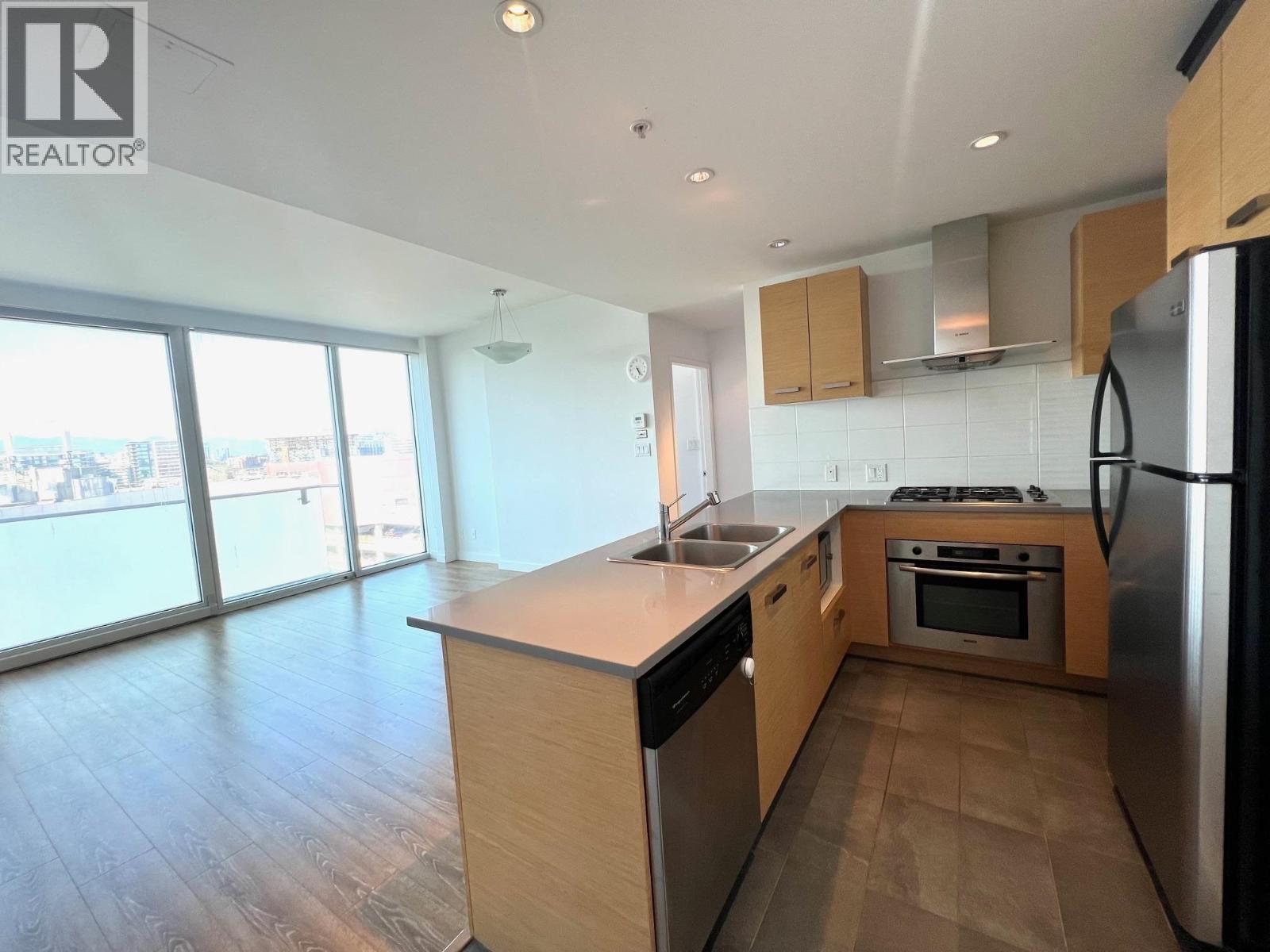 716 8080 Cambie Road, Richmond