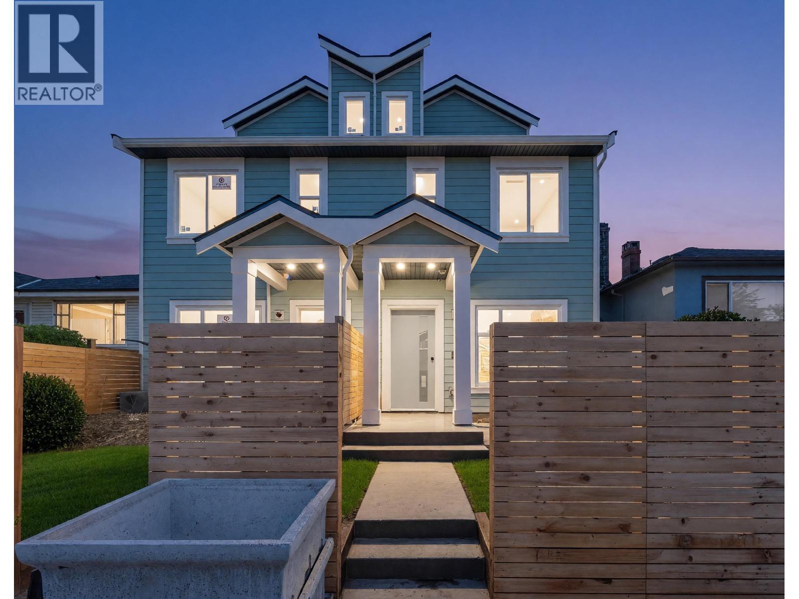 2 4587 Knight Street, Vancouver