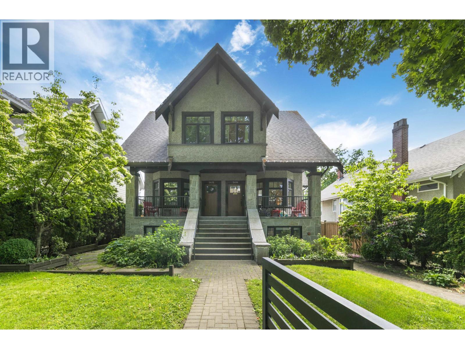 2436 W 8TH Avenue, Vancouver