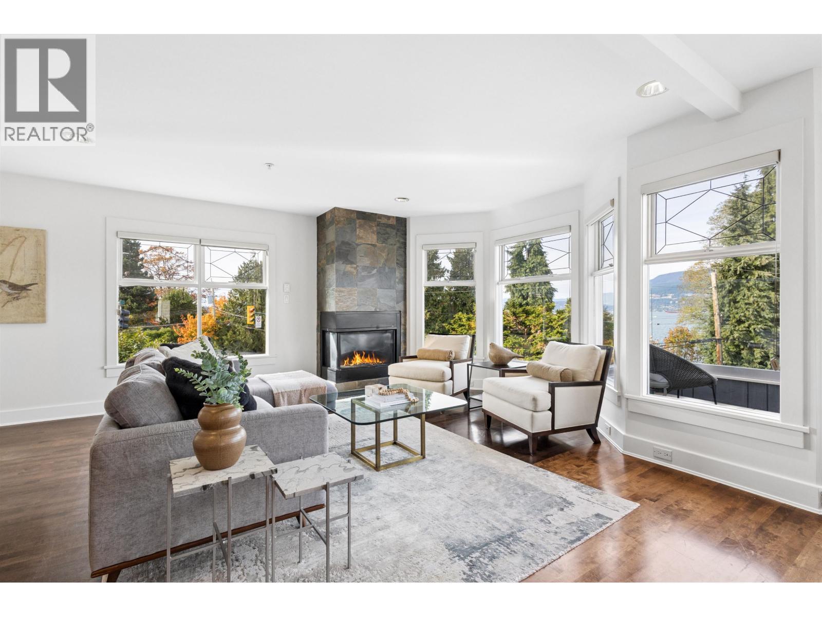 2697 York Avenue, Vancouver