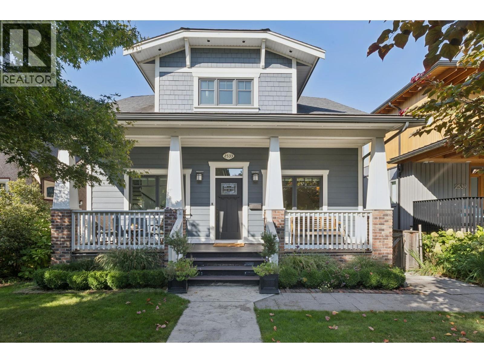 2533 Kitchener Street, Vancouver