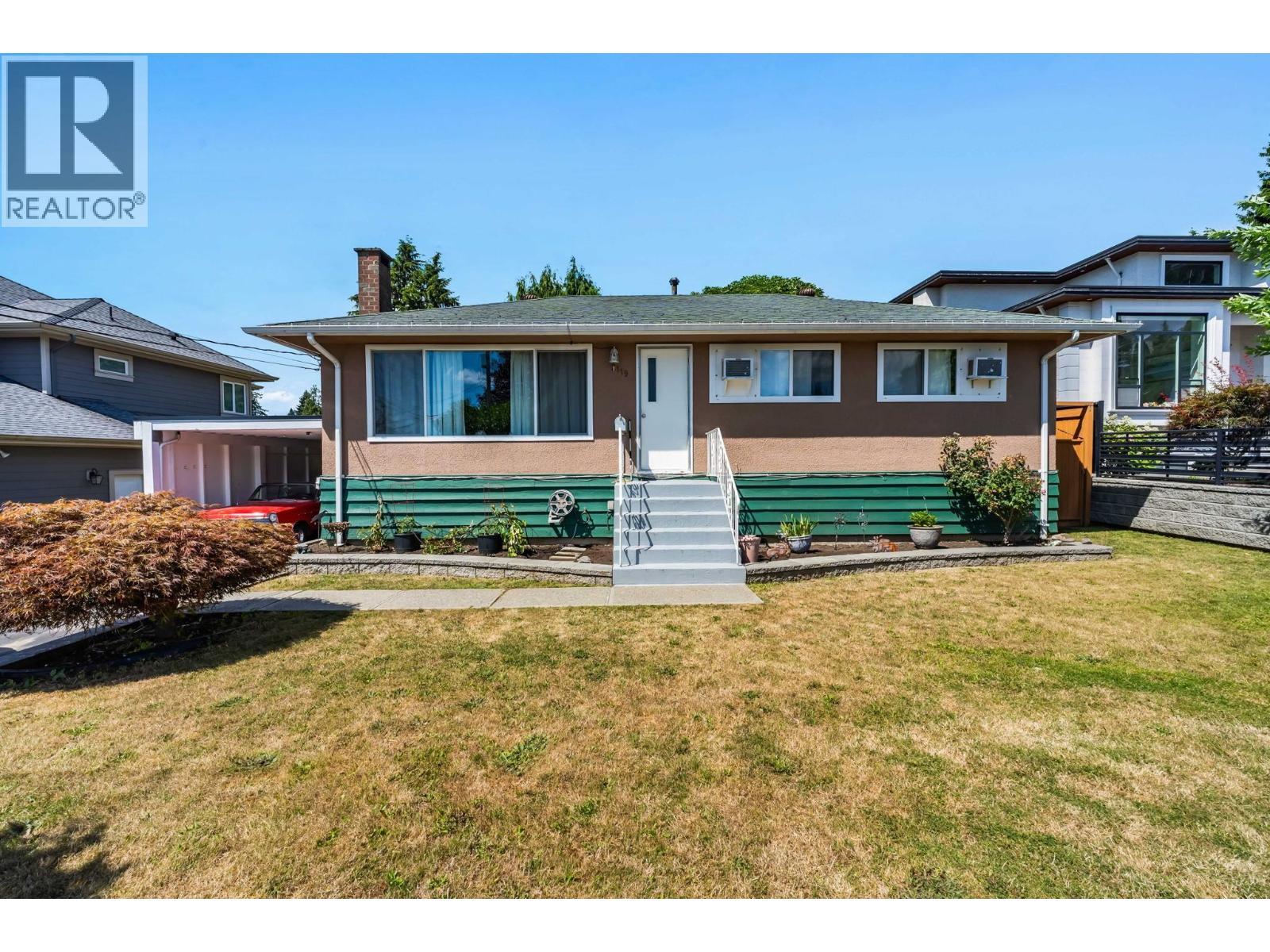 2119 Monterey Avenue, Coquitlam