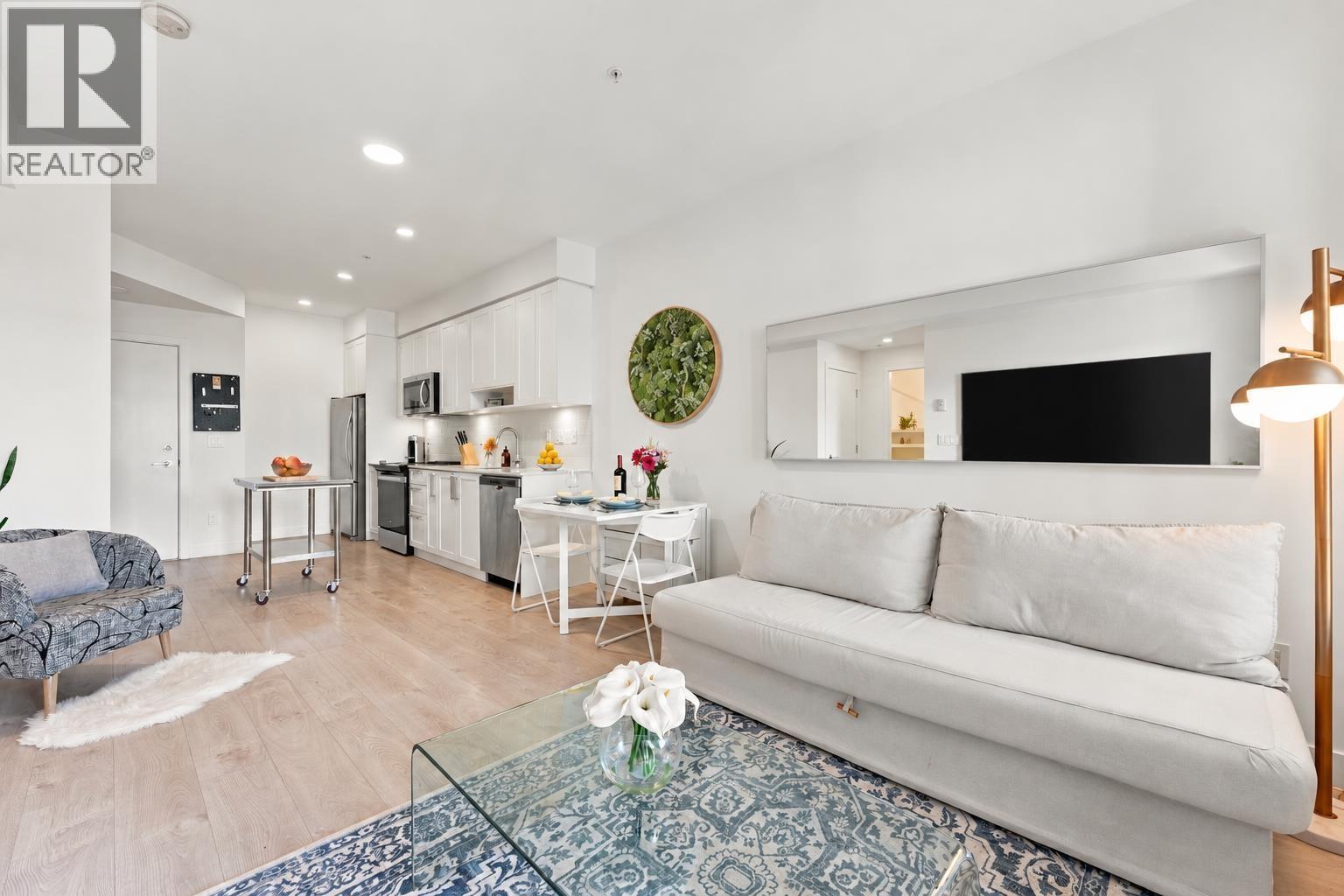 307 808 Gauthier Avenue, Coquitlam