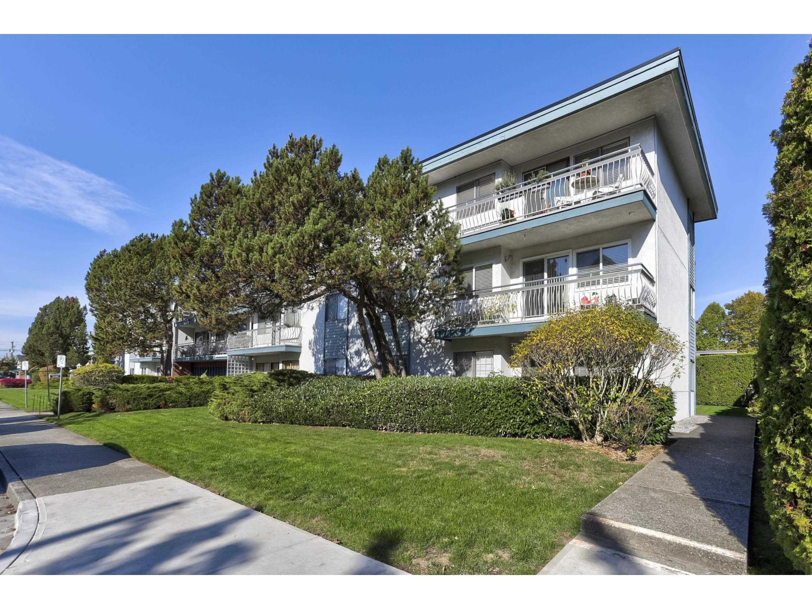 218 17707 57A Avenue, Surrey