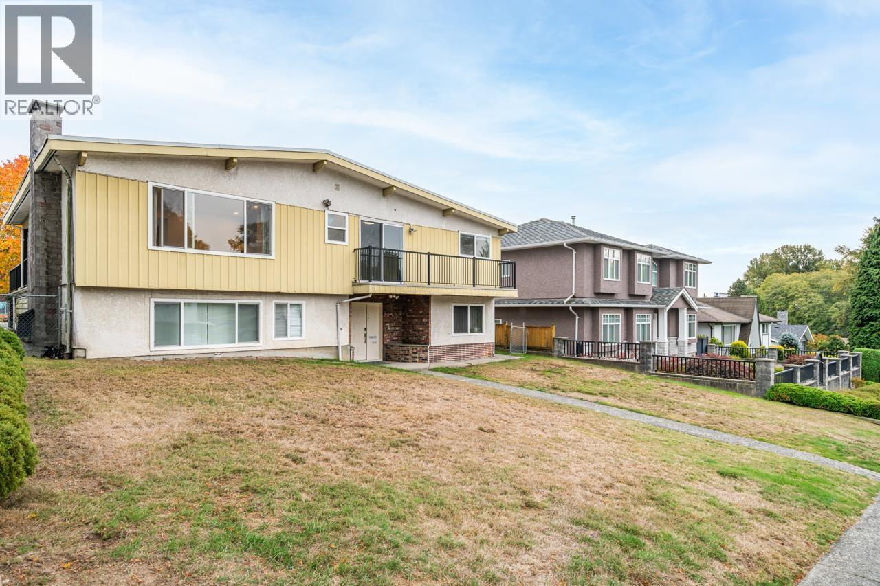 5311 Meadedale Drive, Burnaby