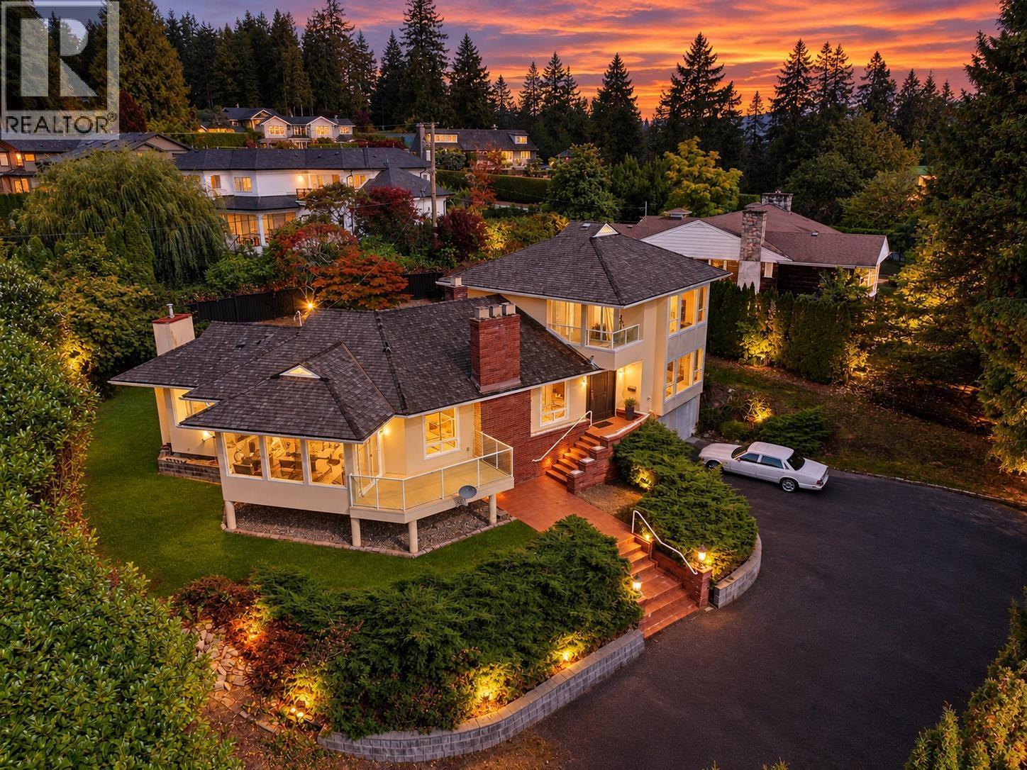 535 Stevens Drive, West Vancouver