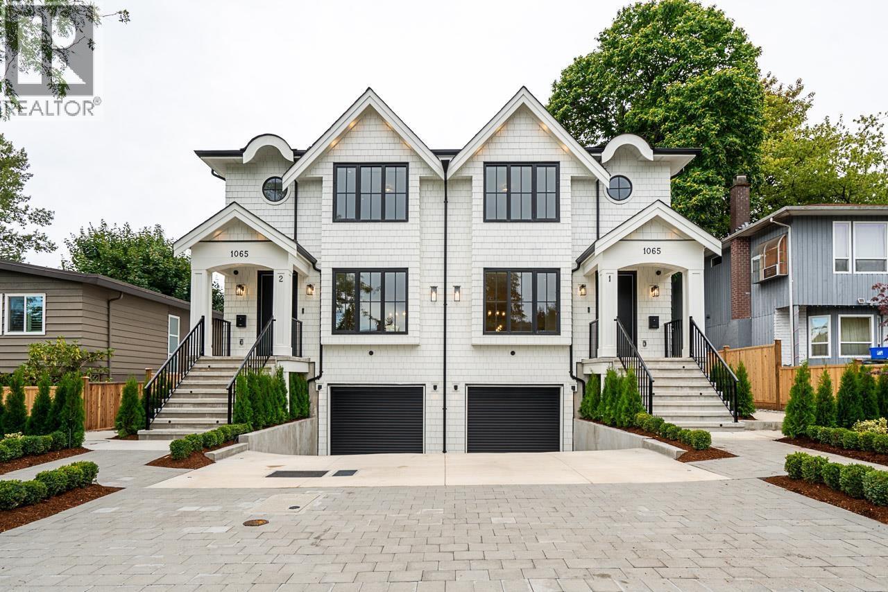 1 1065 Ridley Drive, Burnaby