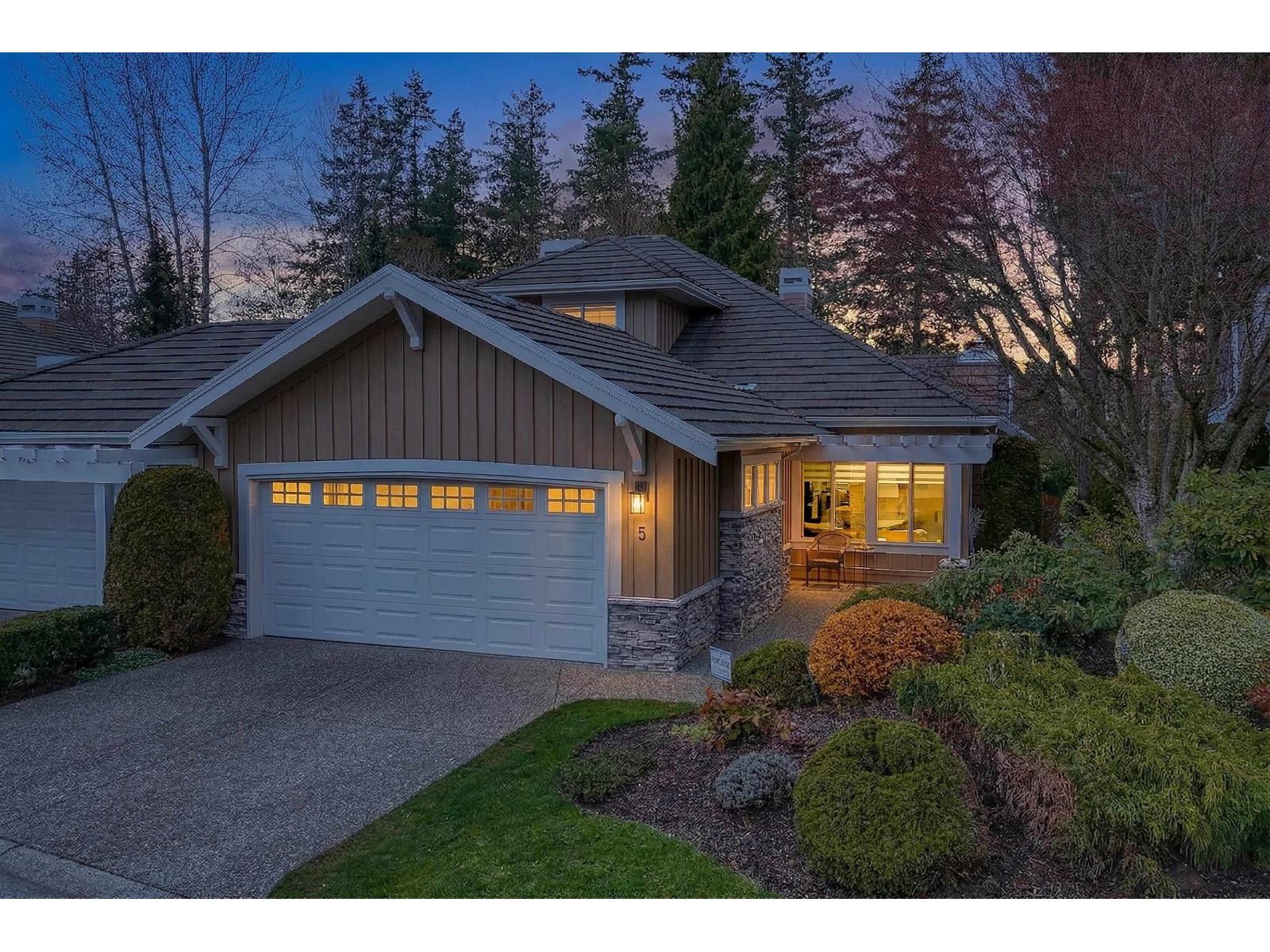 5 18088 8 Avenue, Surrey