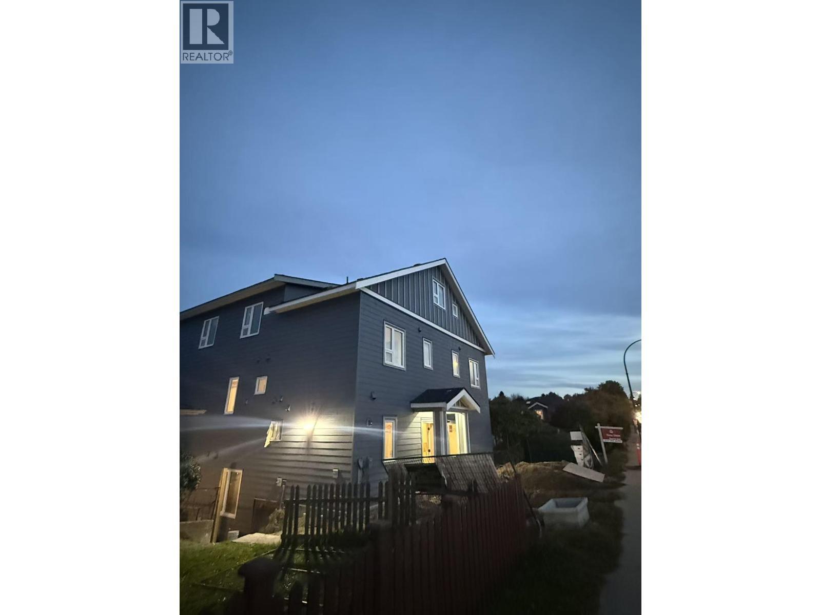 4636 Knight Street, Vancouver
