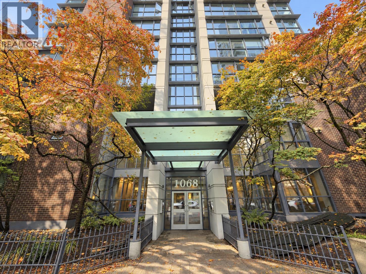 807 1068 Hornby Street, Vancouver