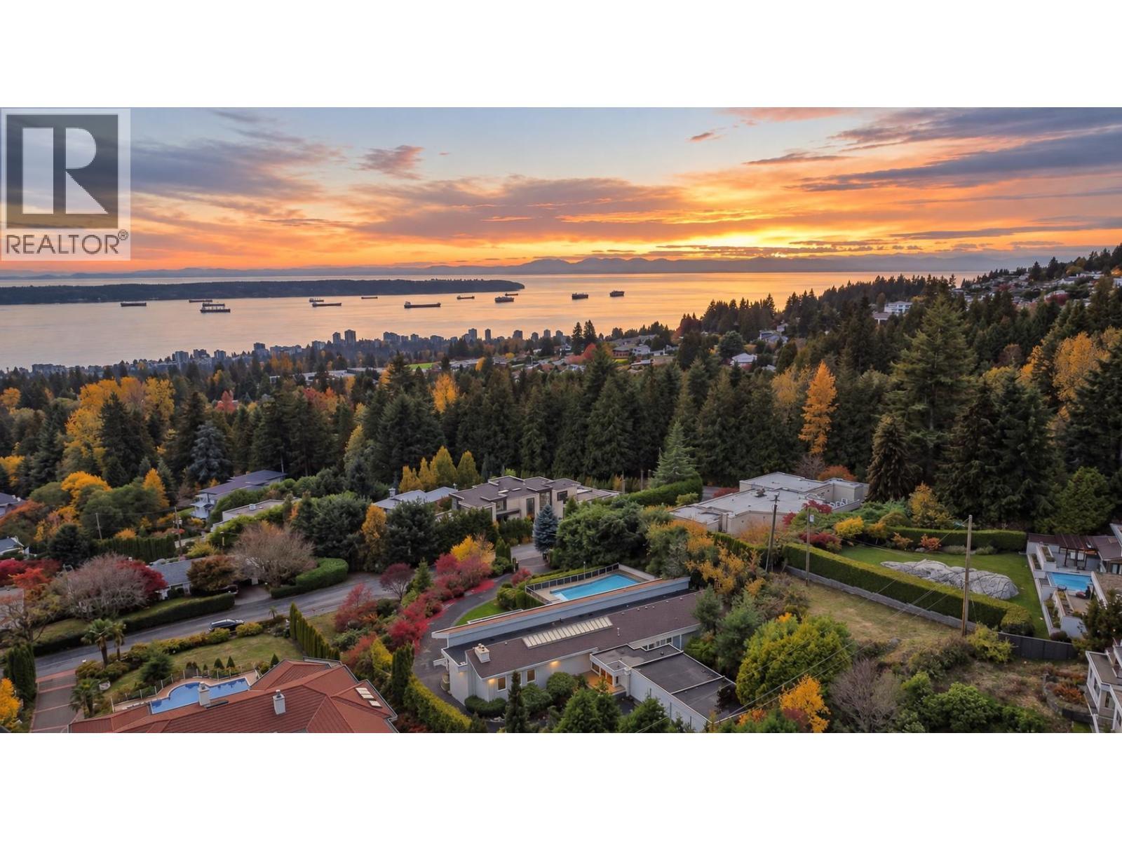 1035 King Georges Way, West Vancouver