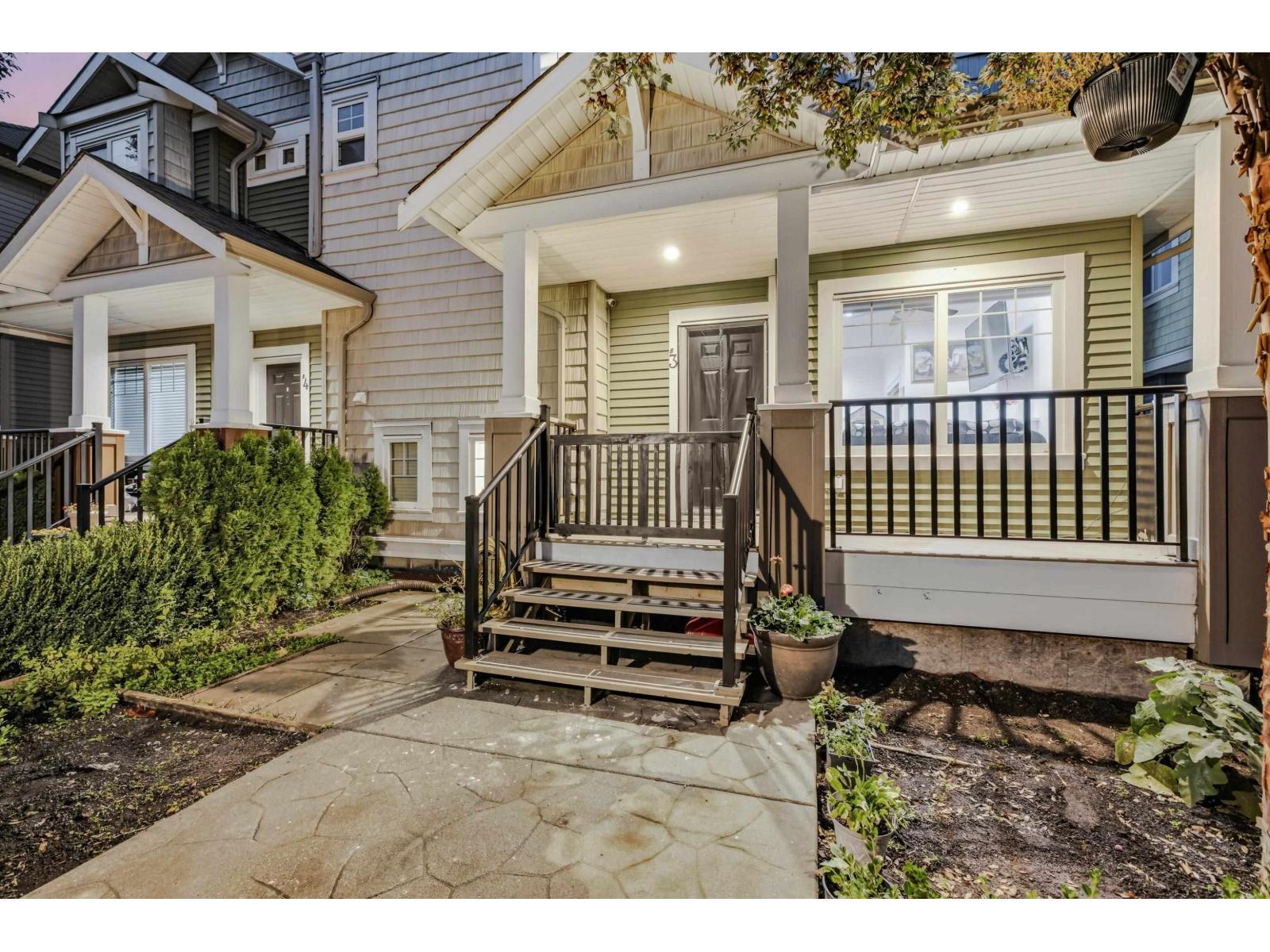 B3 19292 72A Avenue, Surrey