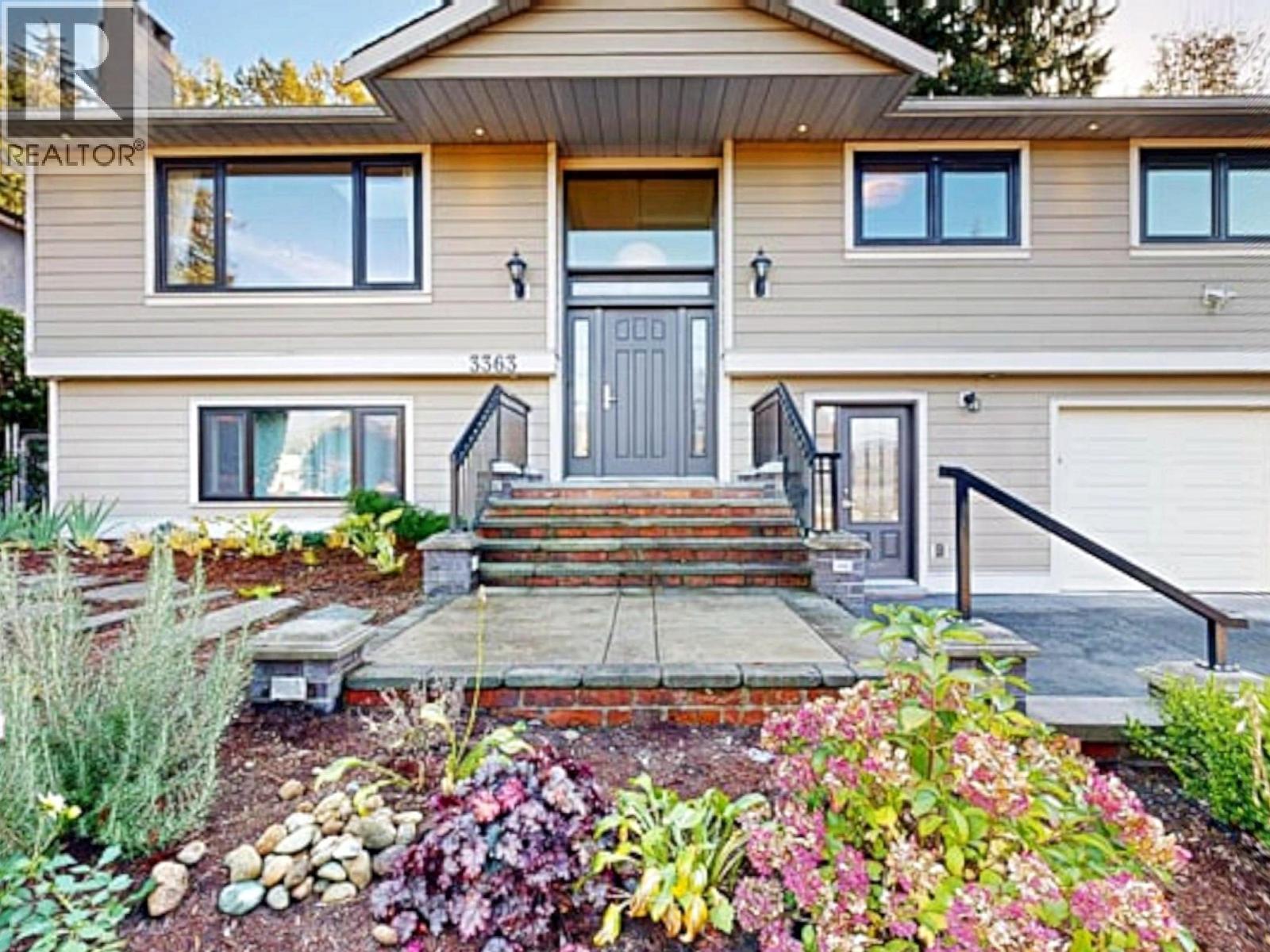 3363 Viewmount Place, Port Moody