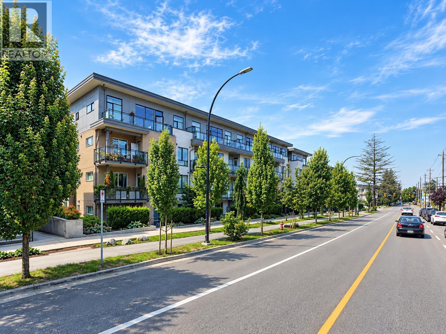 110 625 E 3RD Street, North Vancouver