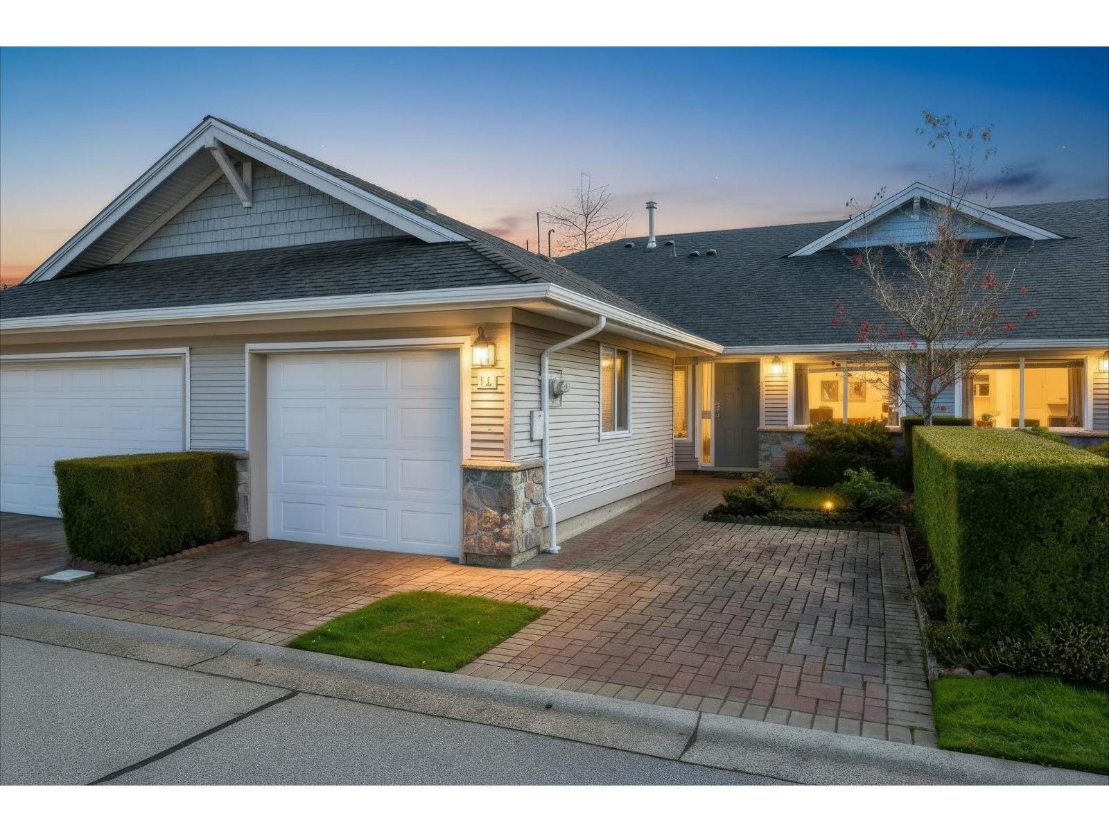14 17516 4 Avenue, Surrey