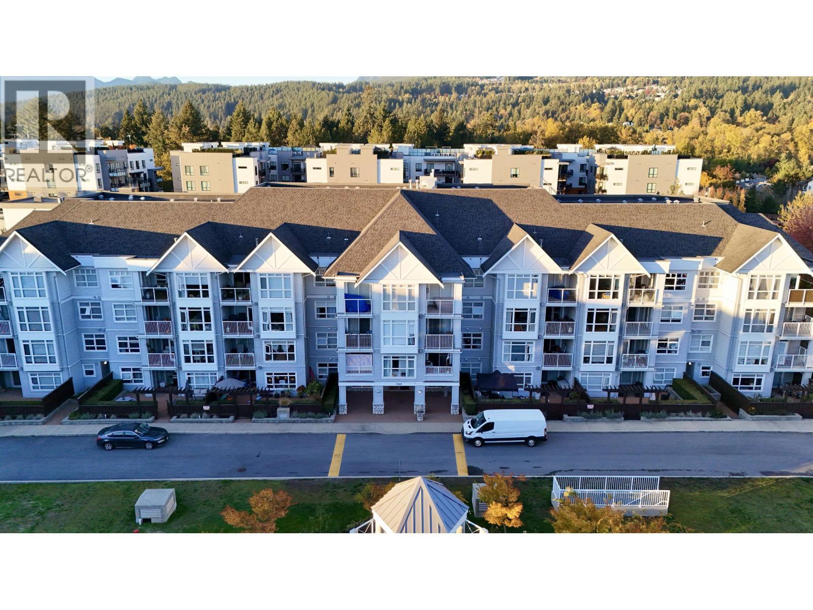213 3142 St Johns Street, Port Moody