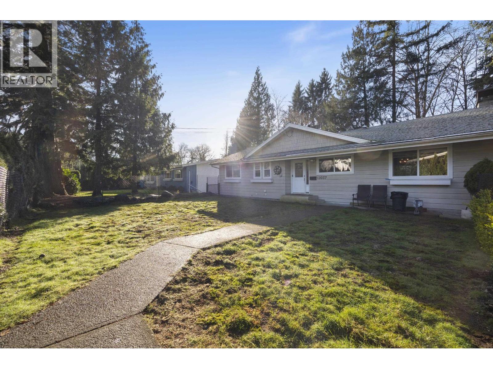 12037 208 Street, Maple Ridge