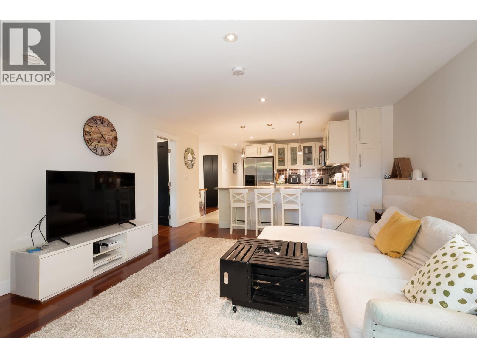 1931 E 7TH Avenue, Vancouver