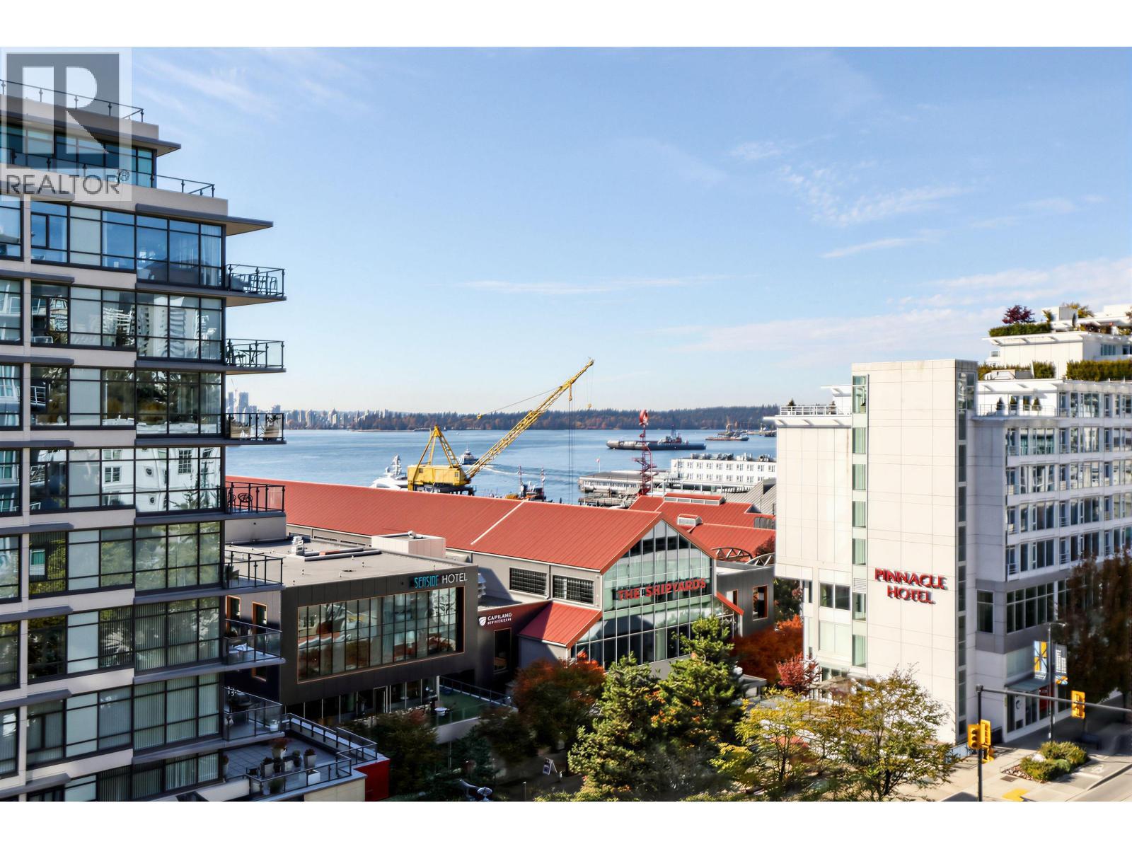 806 168 E Esplanade Avenue, North Vancouver