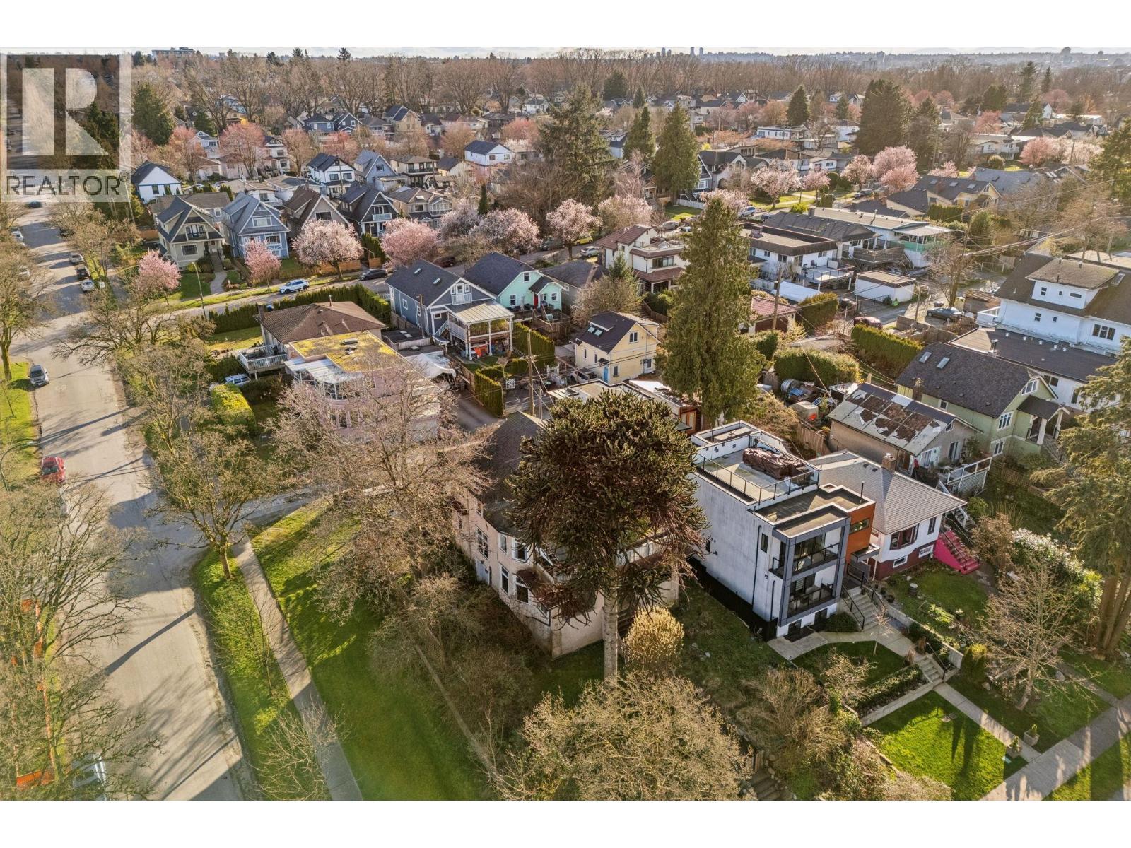 2798 Yale Street, Vancouver