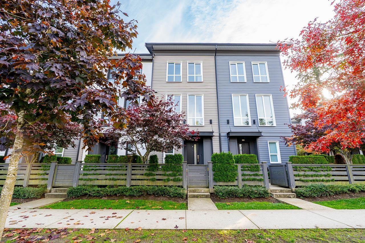 2 15938 27 Avenue, Surrey