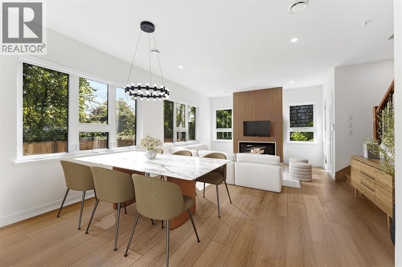 842 St. Denis Avenue, North Vancouver