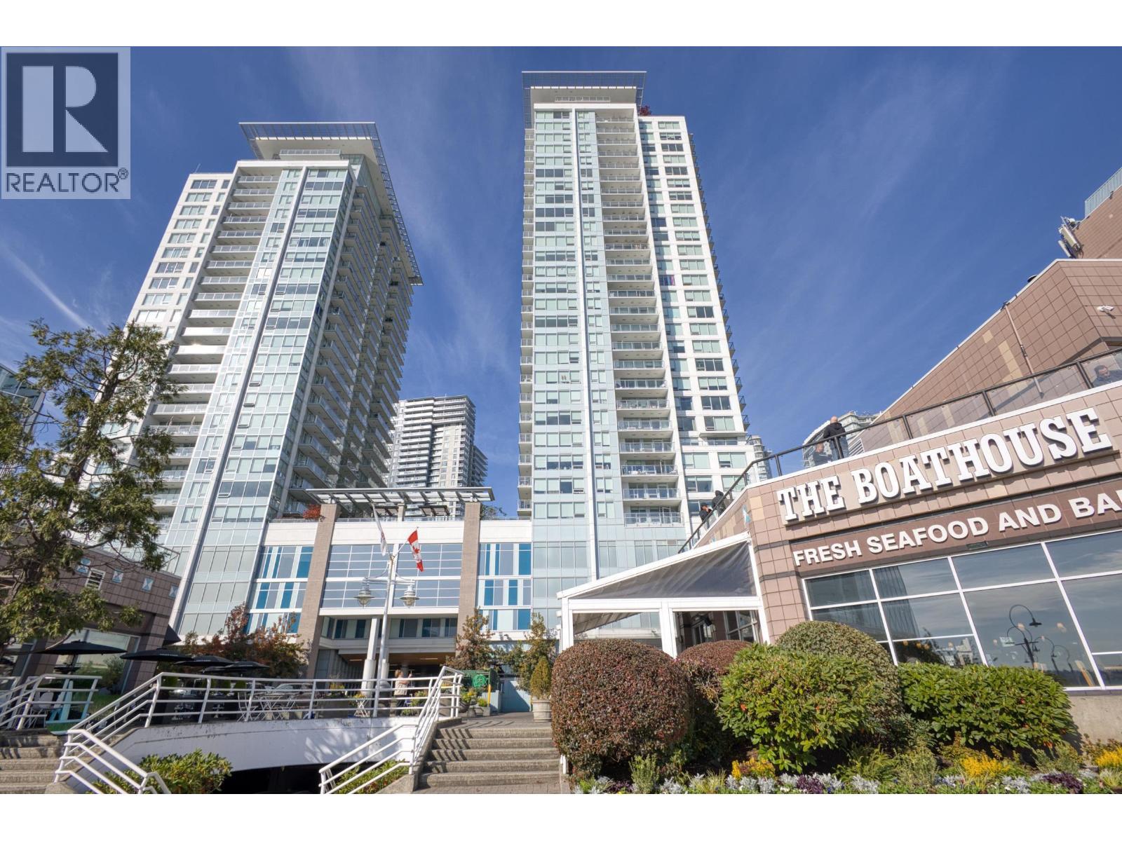 1607 908 Quayside Drive, New Westminster