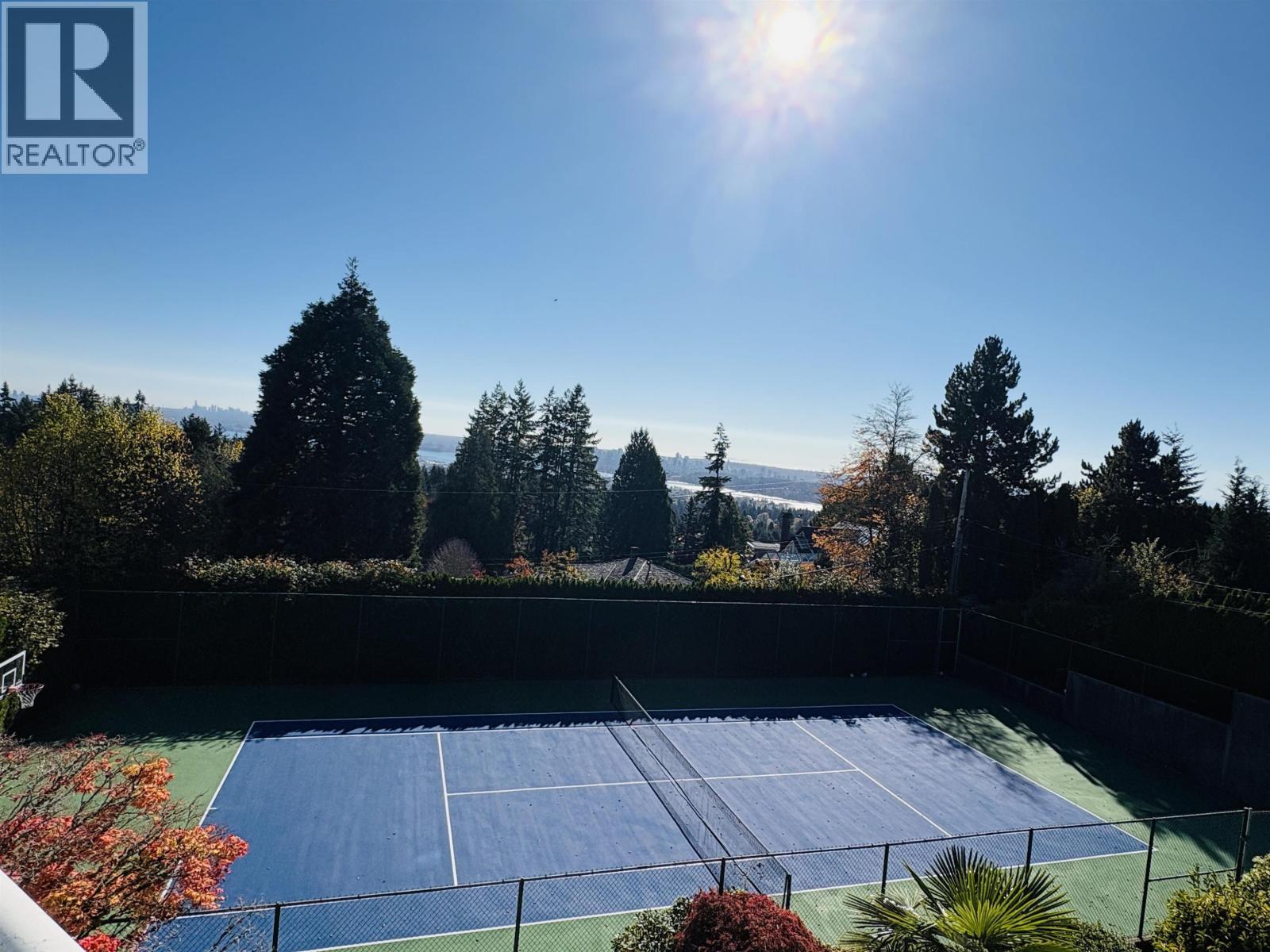 620 Knockmaroon Road, West Vancouver