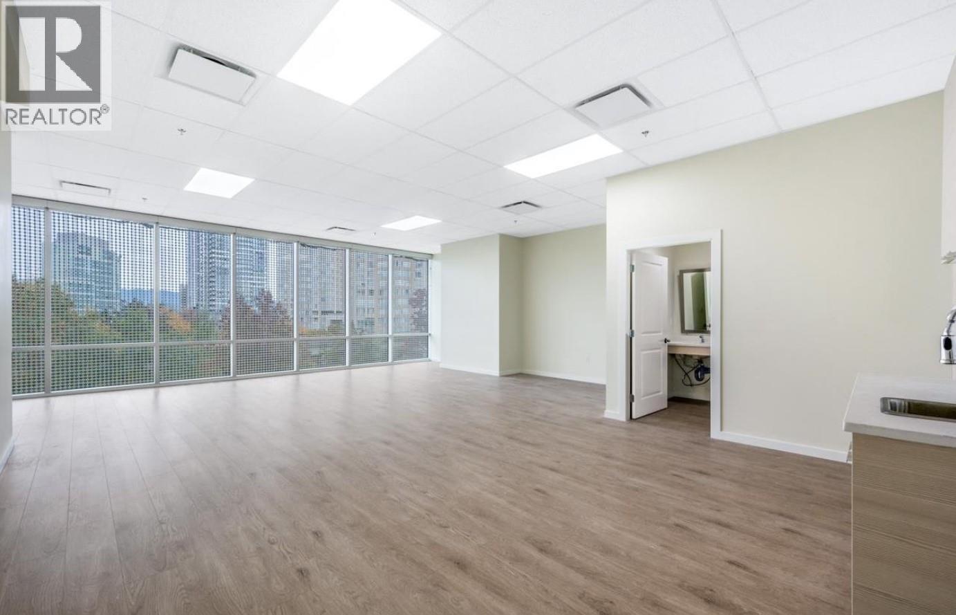 403 4378 Beresford Street, Burnaby