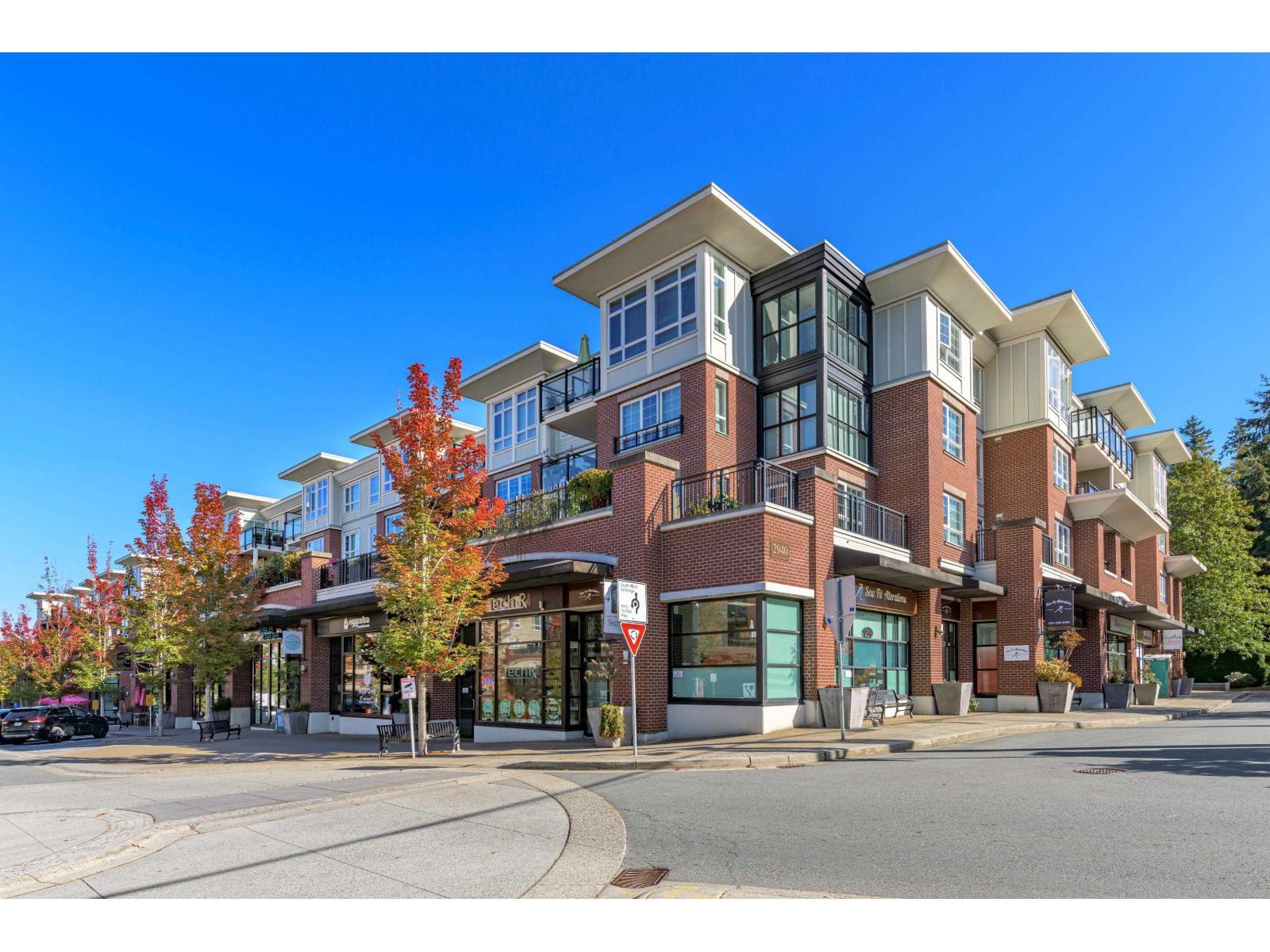 207 2940 King George Boulevard, Surrey