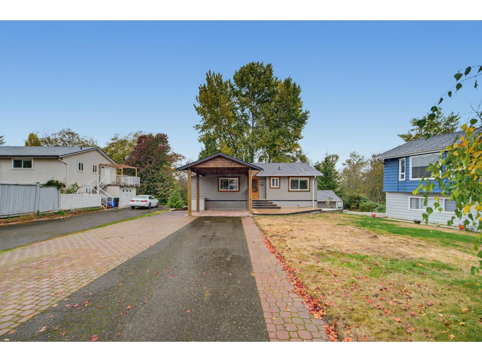 19979 50A Avenue, Langley