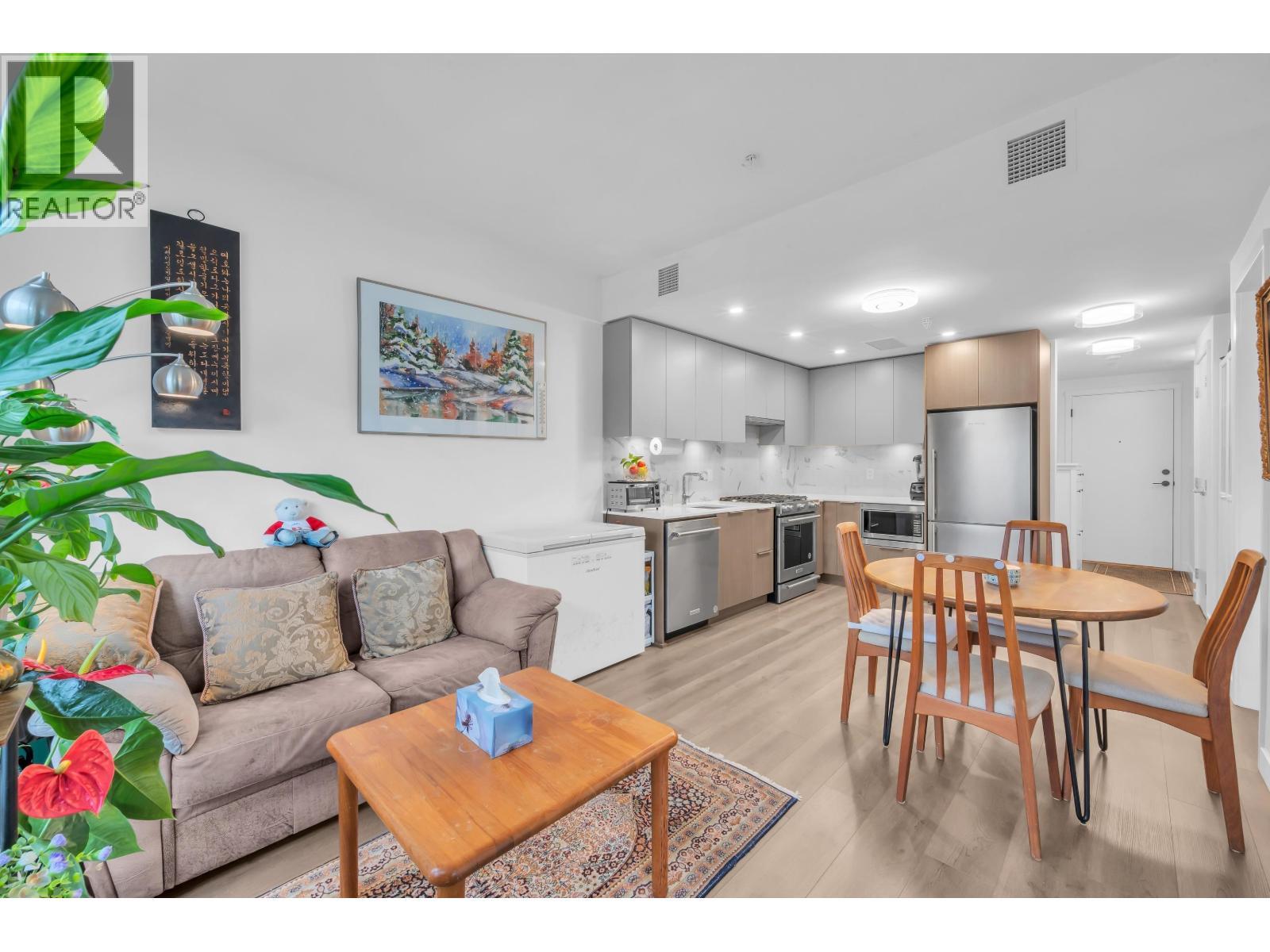 210 648 Lea Avenue, Coquitlam