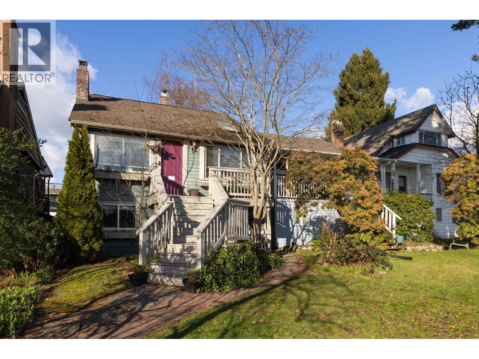 612 E 4TH Street, North Vancouver