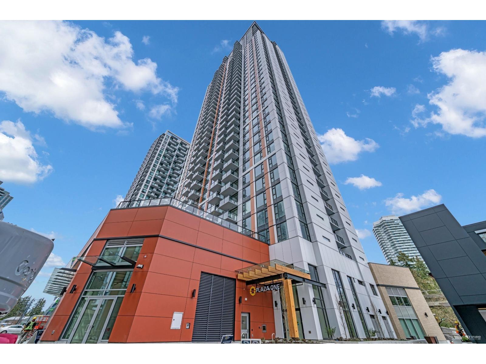3303 13725 George Junction Street, Surrey