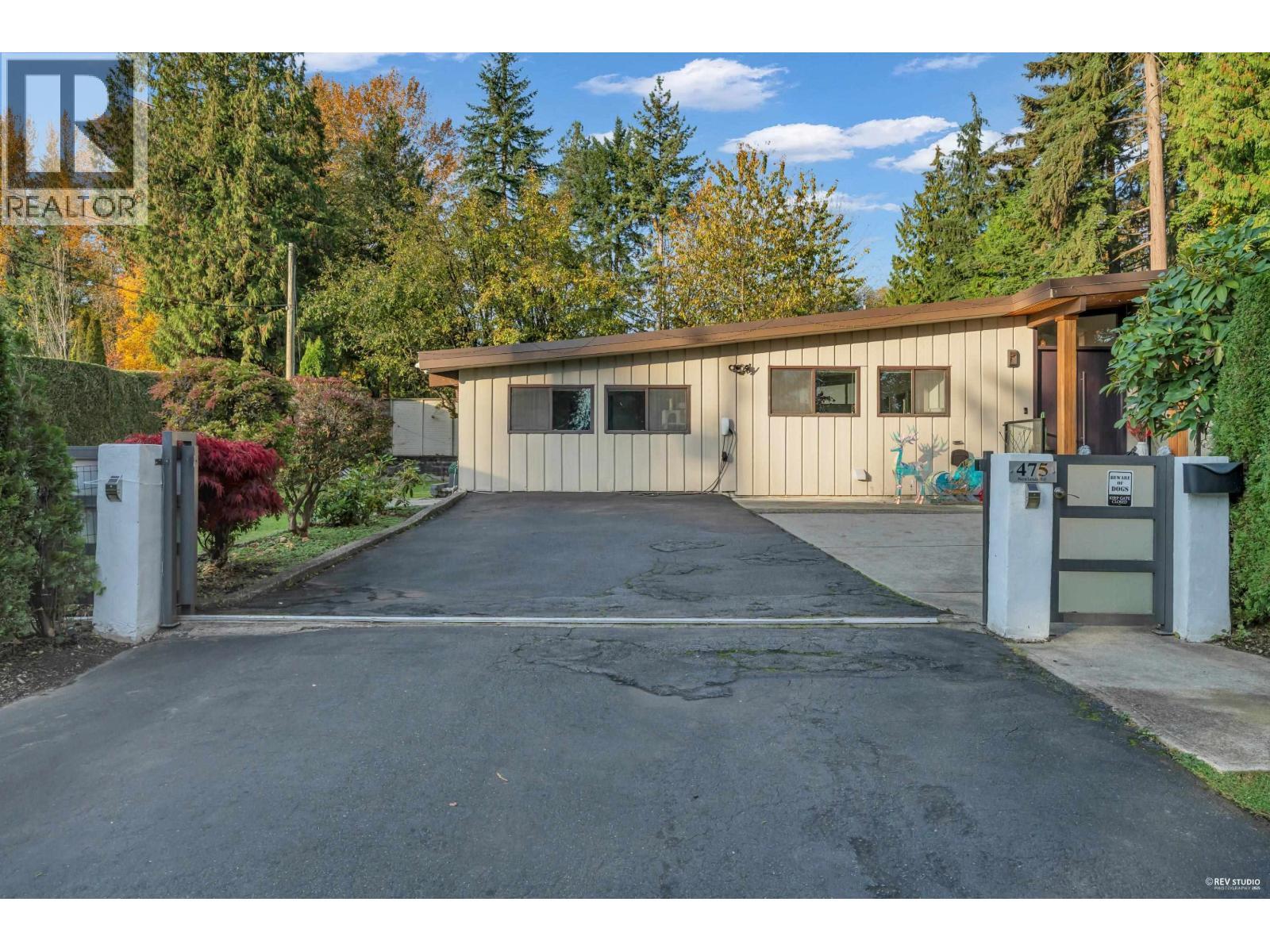 475 Newlands Road, West Vancouver