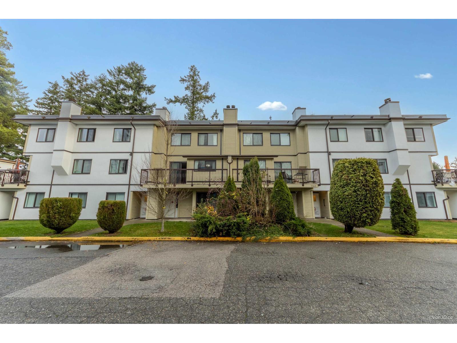 203 7162 133A Street, Surrey