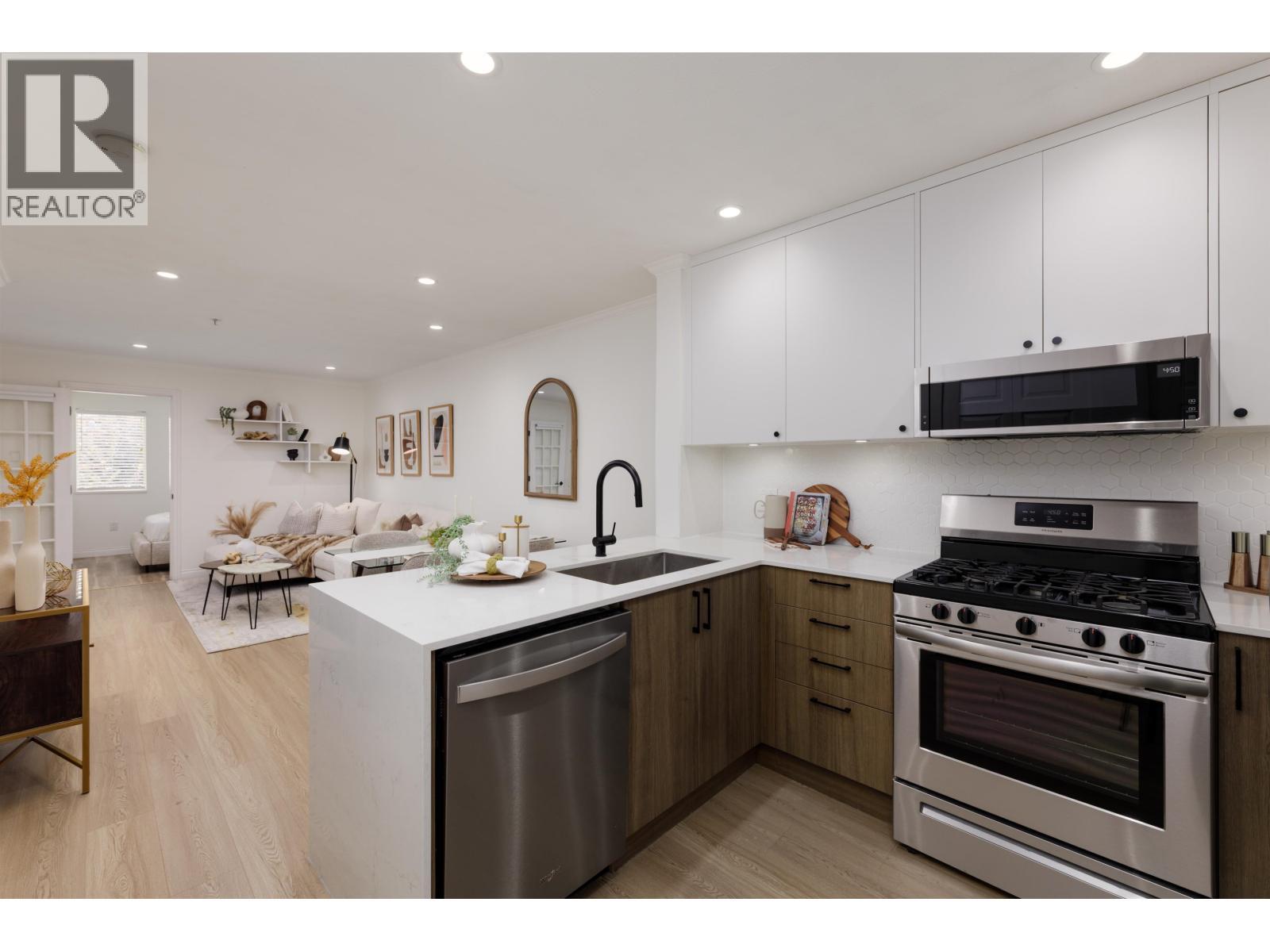 688 E 16TH Avenue, Vancouver