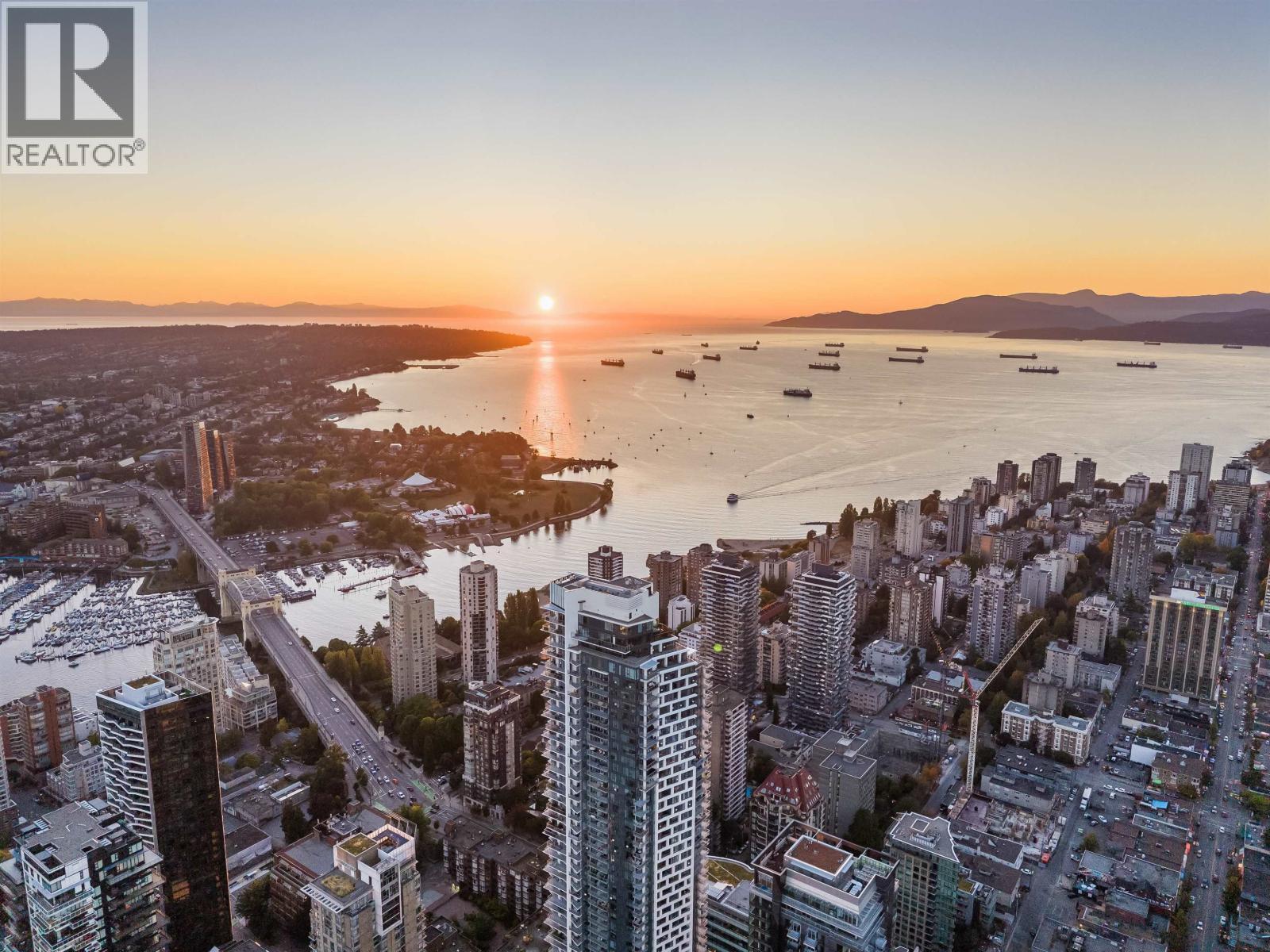 5602 1289 Hornby Street, Vancouver